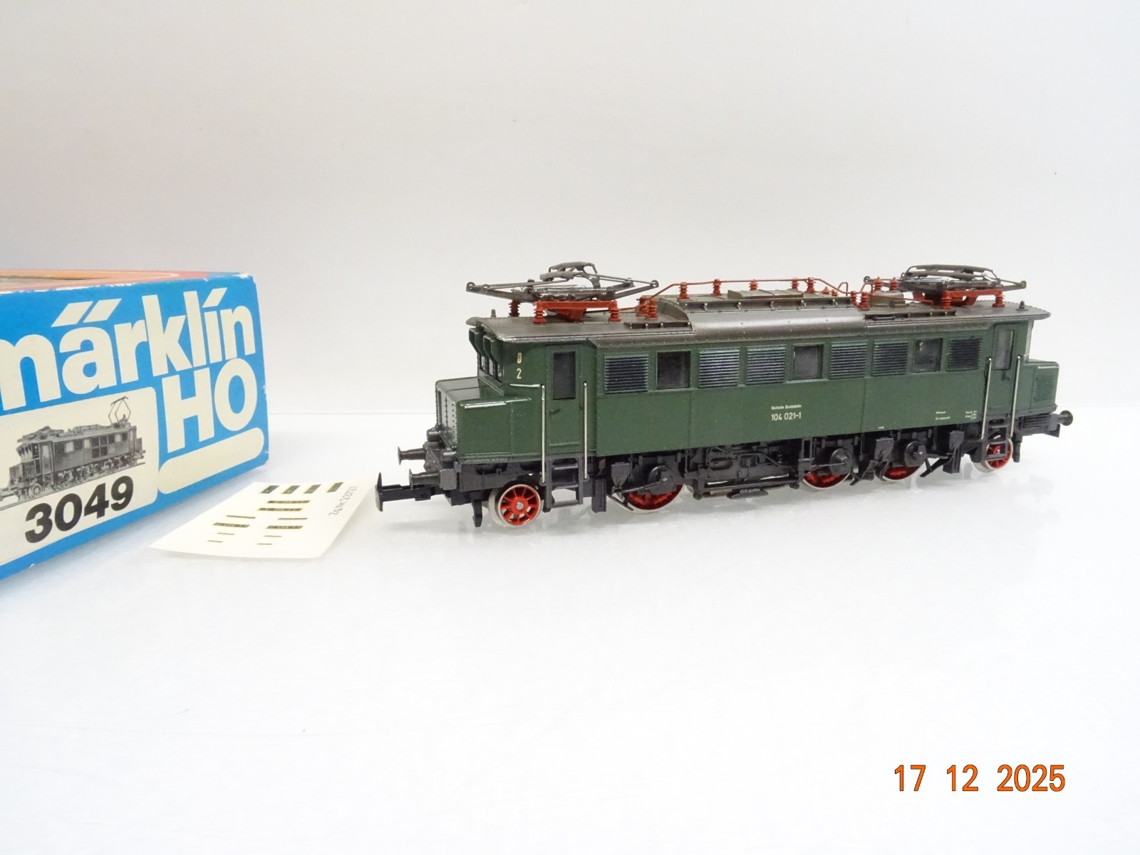 Märklin H0 3049 E-Lok BR 104 021-1 der DB in OVP JL5171