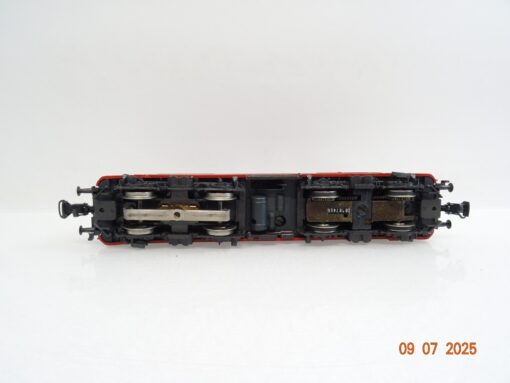 Märklin H0 3172 E-Lok BR 111 068-3 der DB JL1272 o. – Bild 4