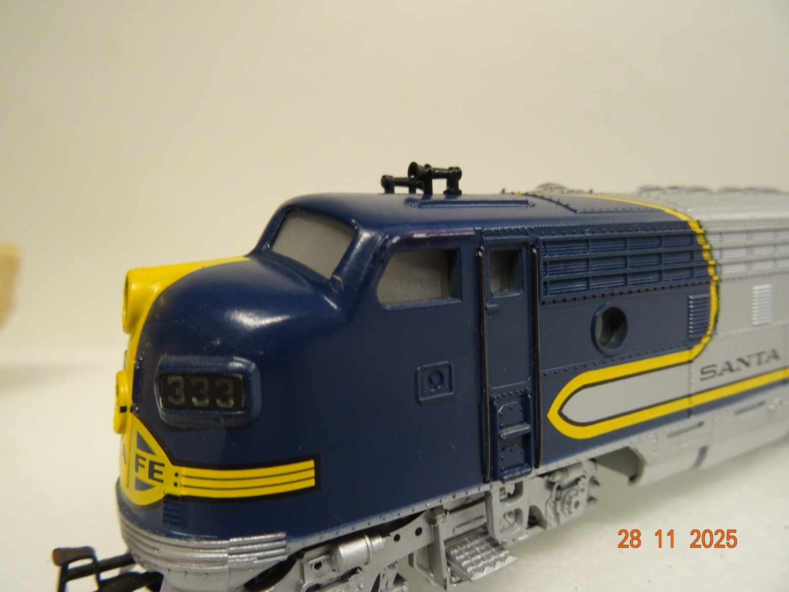 Märklin H0 3362 US Diesellok GM EMD f 7 Santa Fe Atchinson etc. in OVP JL4760 – Bild 5