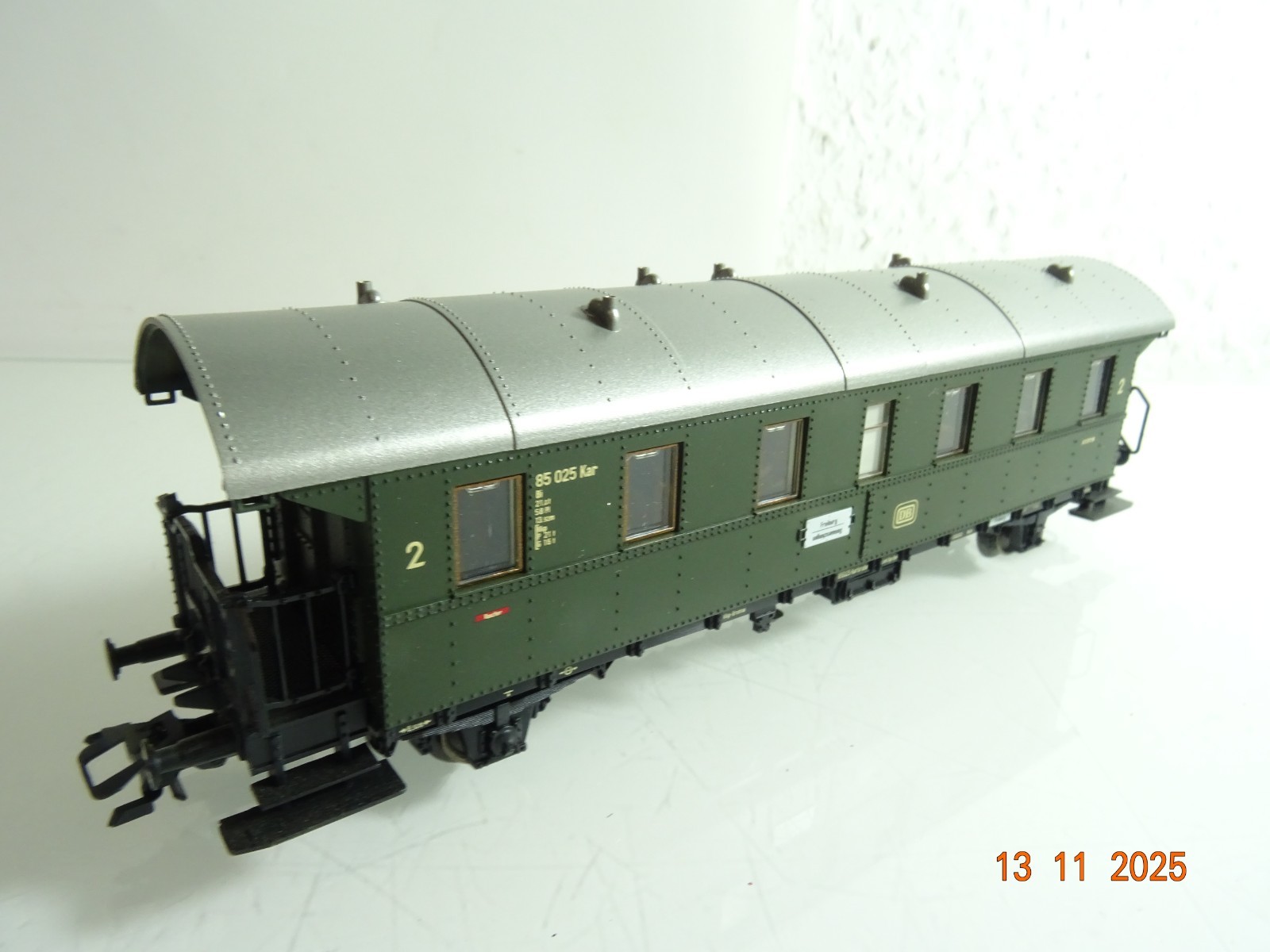 Märklin H0 43133 Personenwagen 36 604 Kar 2. Klasse der DB RR4610 o. – Bild 3