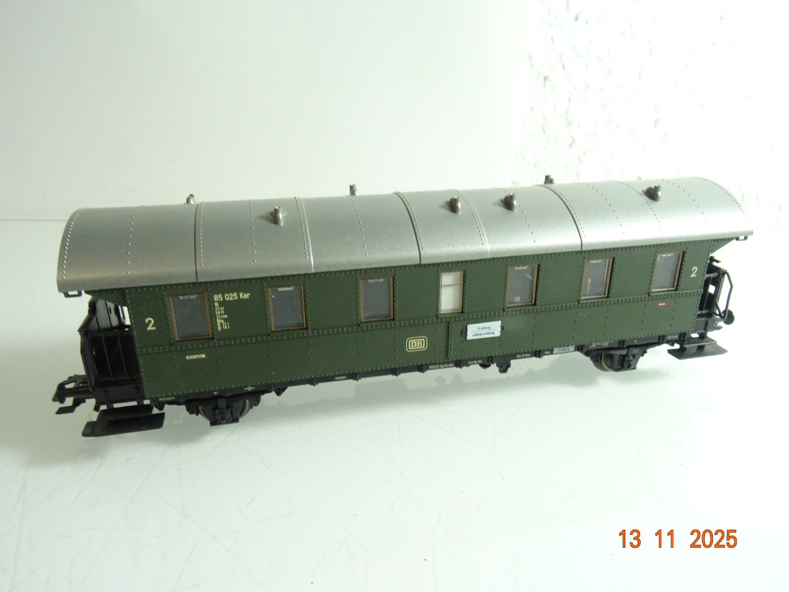 Märklin H0 43133 Personenwagen 36 604 Kar 2. Klasse der DB RR4610 o.