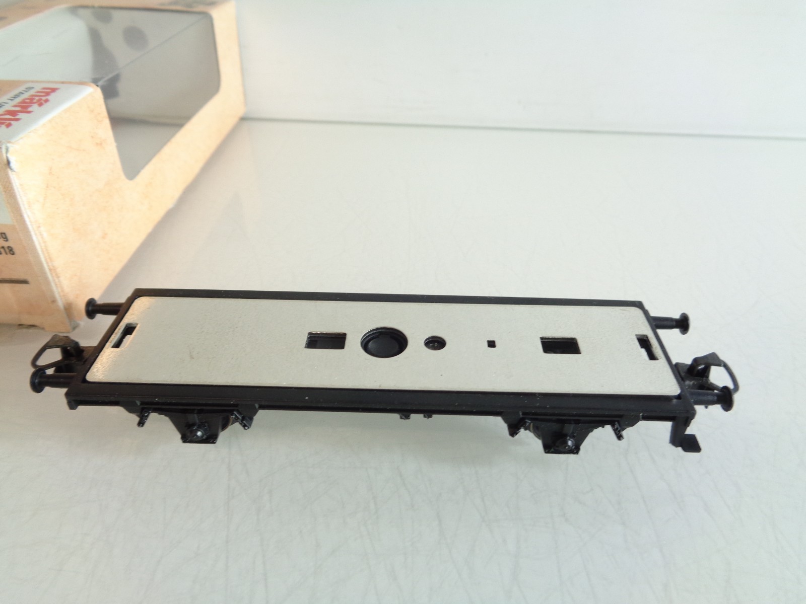 Märklin H0 44818 Lavawagen ohne Wagenkasten in OVP BH875 – Bild 3