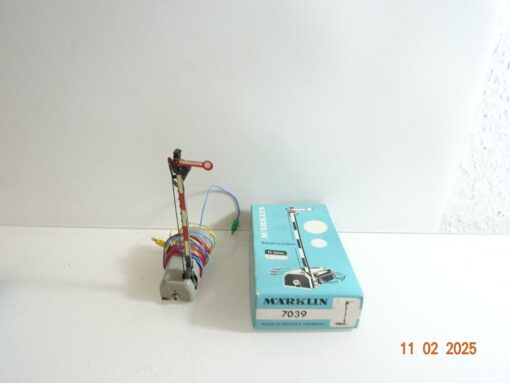 Märklin H0 7039 Hauptsignal siehe Foto in OVP CK5887