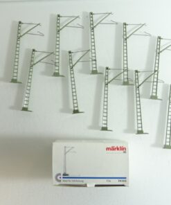 Märklin H0 74100 Masten für Fahrleitung siehe Foto in OVP CK9689