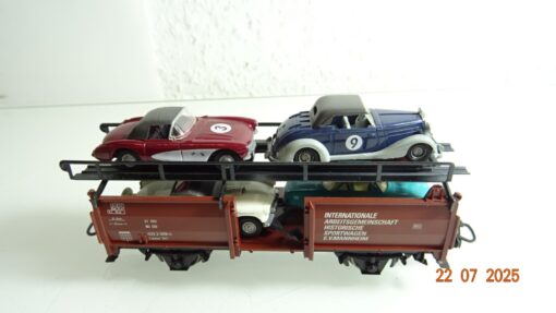 Märklin H0 84613 Autotransportwagen mit 4 PKW RR2581 o. – Bild 3