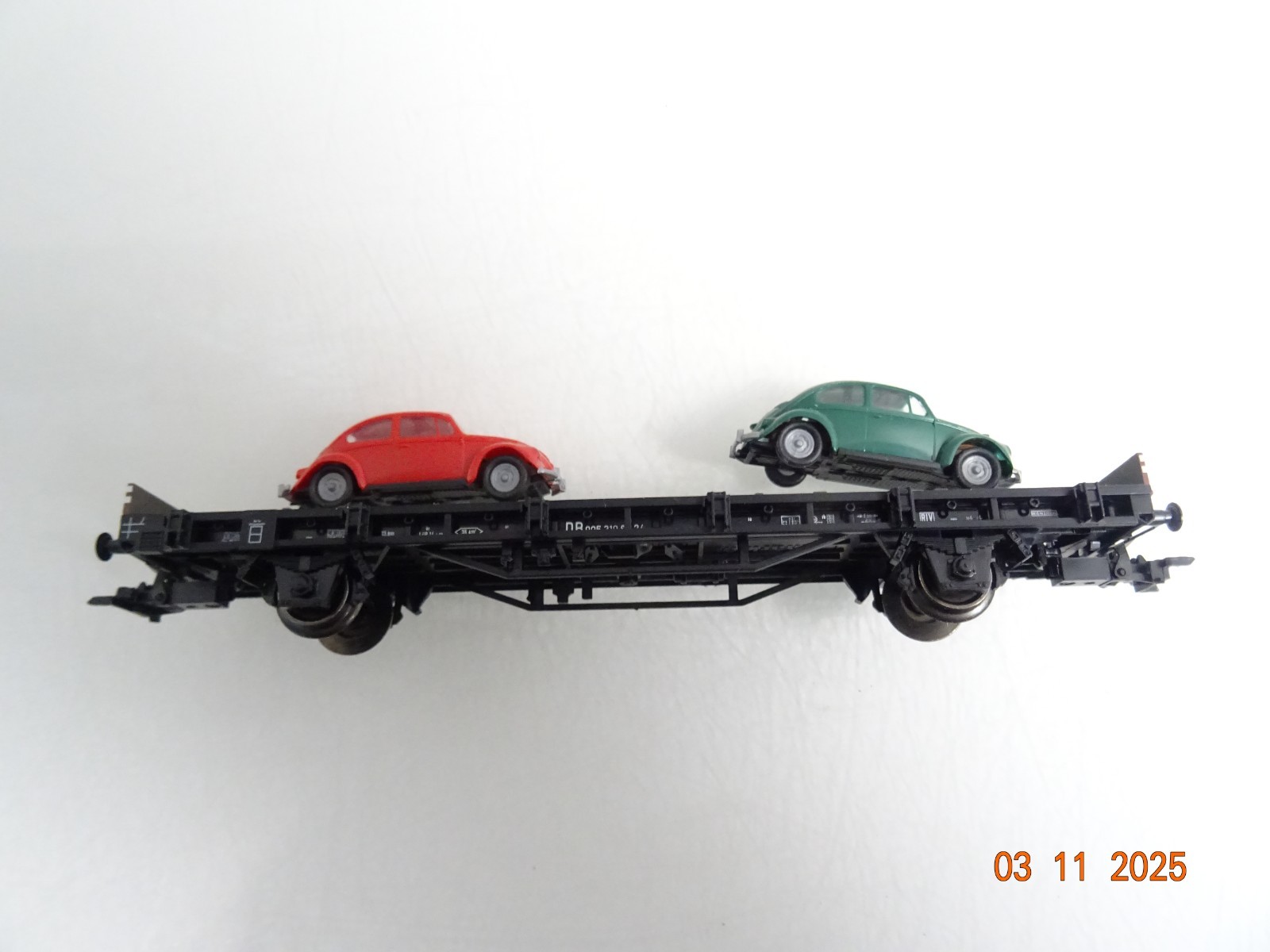 Märklin H0 Flachwagen mit 2 VW Käfer RR4320 o. – Bild 5