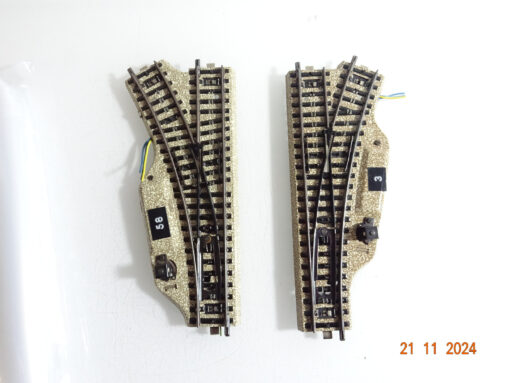 Märklin H0 M-Gleise 5203 5204 Elektro. Weichenpaar siehe Foto CK4259 o.