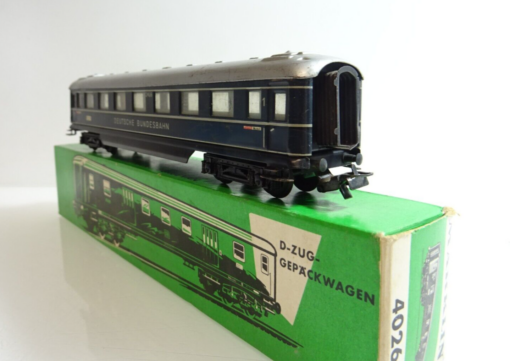 Märklin H0 Schürzenwagen 1. Klasse  Metall der DB in EVP PR581 – Bild 6