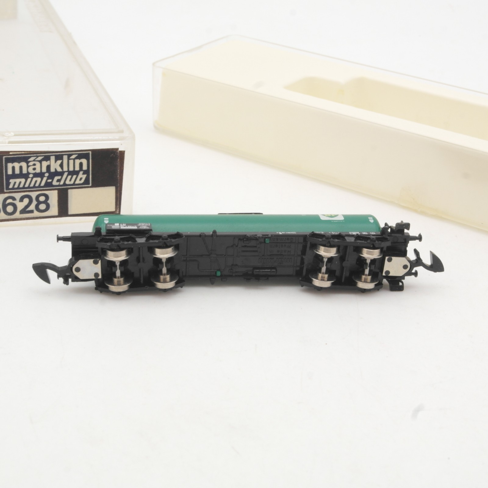 Märklin mini-club Z 8628 Kesselwagen BP der DB in OVP RR5453 – Bild 4