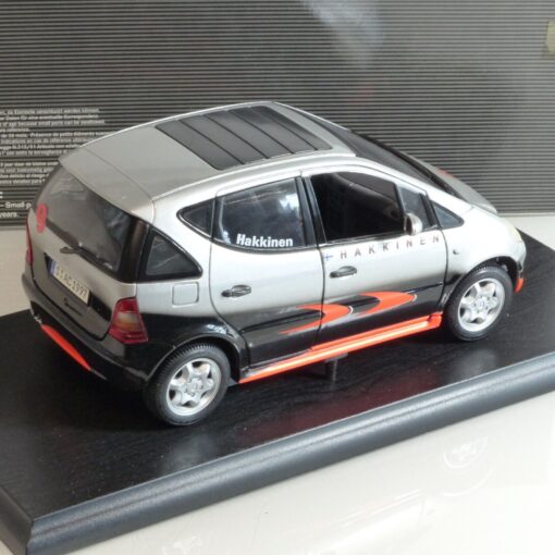 Maisto 1:18 Werbemodell B66005229 Mercedes Benz A-Class Formula 1 in OVP EX3229 – Bild 4