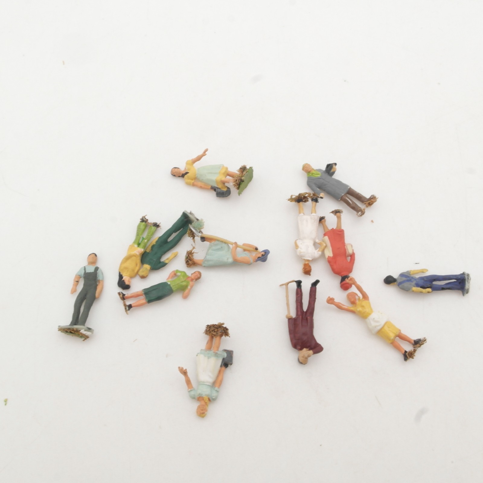 Merten? H0 Set Figuren Thema Garten in EVP RR5567