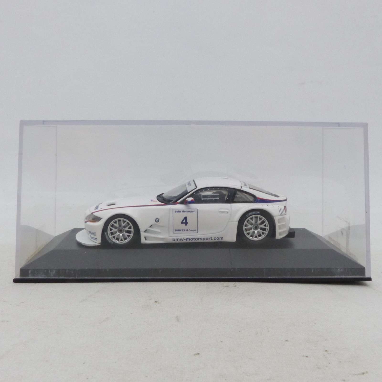 Minichamps 1:43 BMW Z4 Coupé #4 BMW Power in PC-Box EX8331 – Bild 4
