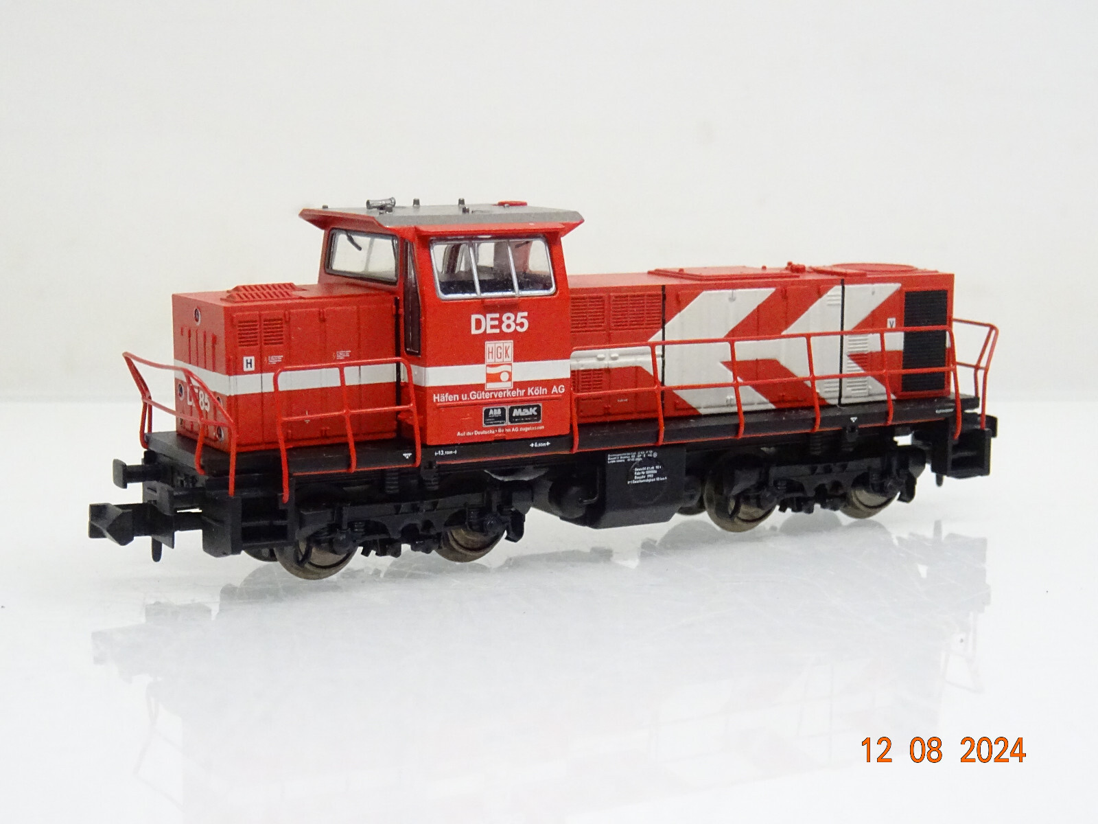 Minitrix N 11201.082 Diesellok DE85 der HGK Digital in EVP LE4384 – Bild 3