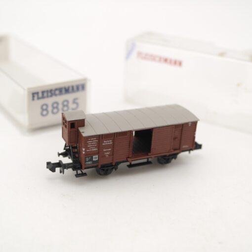 Minitrix N 3208 gedeckter Güterwagen 11057 Hannover der DR in EVP RR2152