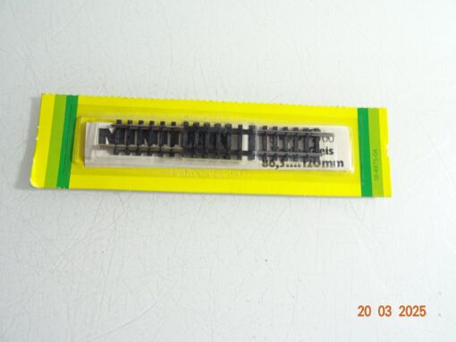 Minitrix N 4975 Vario Gleis siehe Foto in OVP CK6859