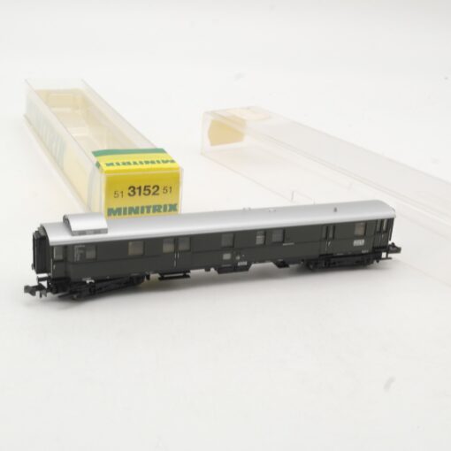 Minitrix N 51 3152 51 Gepäckwagen Post der DB in OVP RR522