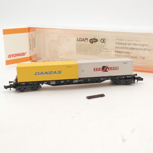 Minitrix N Flachwagen mit Container Sea Land / Danzas in EVP QR3317