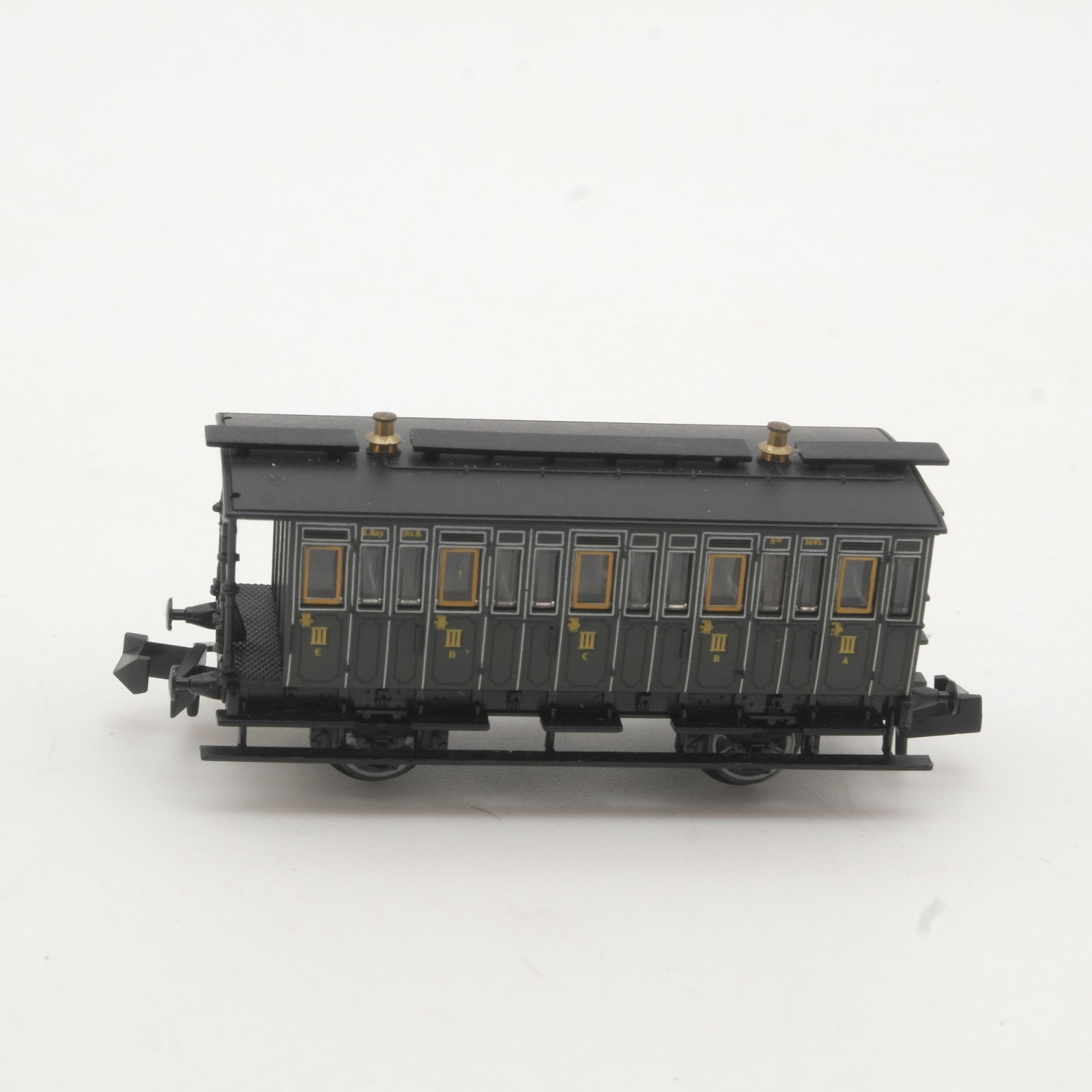 Minitrix N Personenwagen 3. Klasse der K.Bay.Sts.B. RR5037 o.