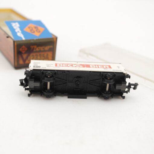 Minitrix N gedeckter Güterwagen Beck`s Bier der DB in EVP RR2128 – Bild 4