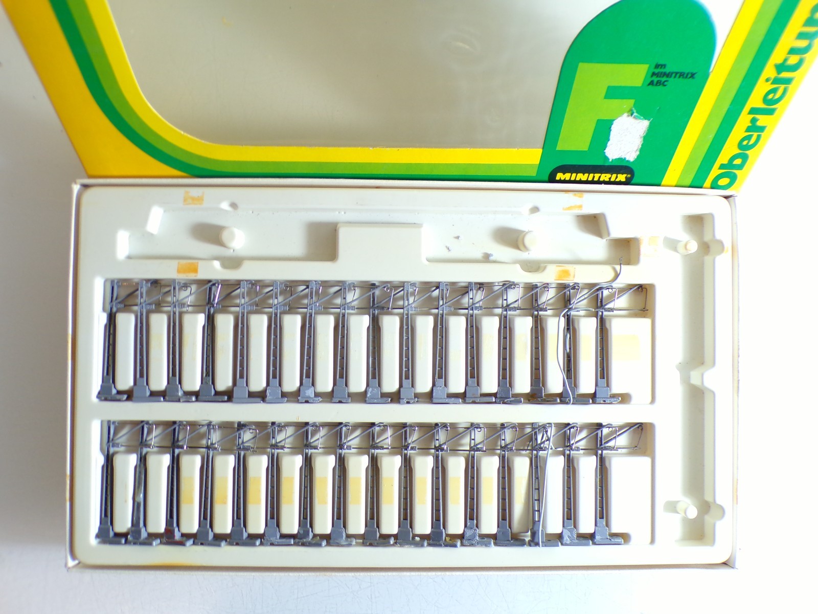 Minitrix Spur N 56 6501 00 Oberleitungsset siehe Foto in OVP PK2259 – Bild 3