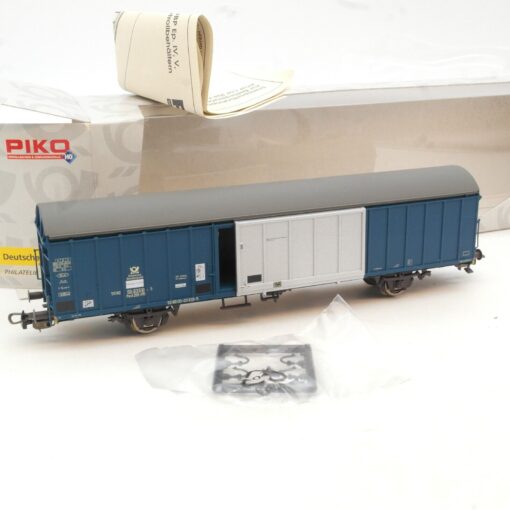 Piko H0 AC gedeckter Güterwagen Deutsche Post in OVP RG2575