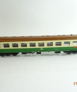 Piko H0 Personenwagen 2.KL. 50 50 85-45 508-5 mit Licht der DR RR4683 o.