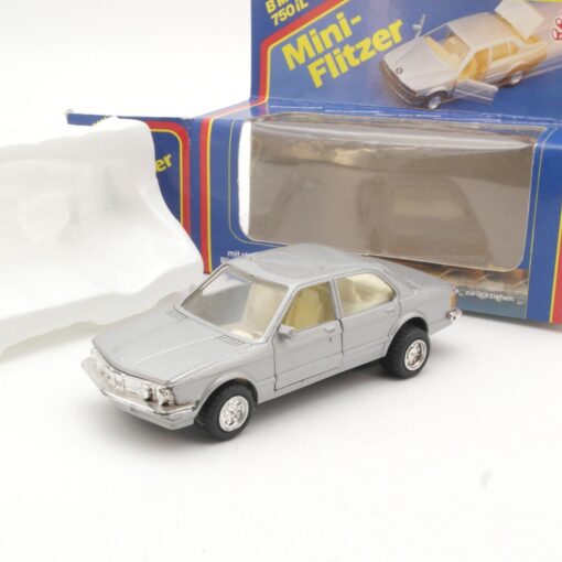 Playbear 1:43 BMW 750 IL mit Rückzugsmotor in OVP QR7356