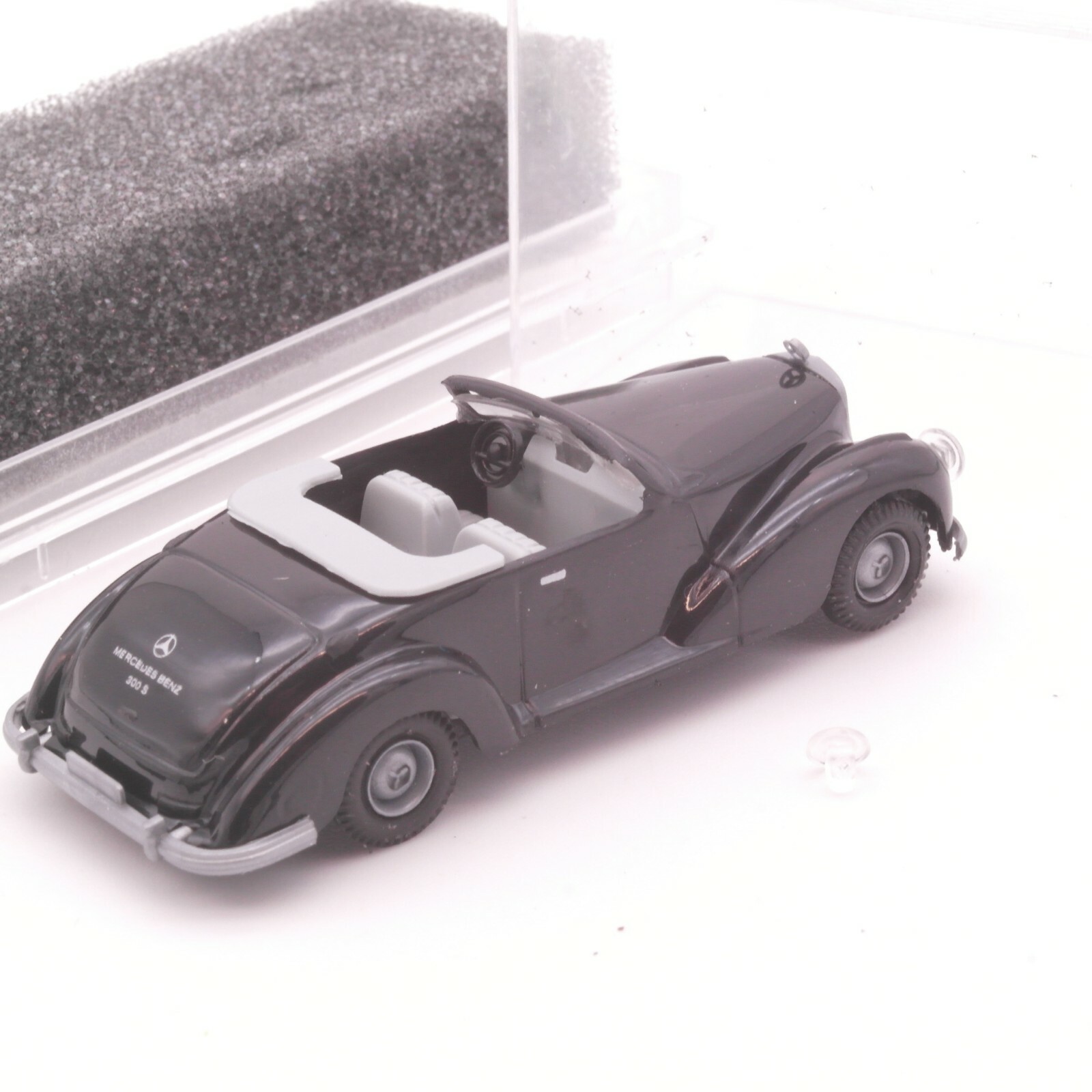 Praline 1:87 84200 B Mercedes Benz 300 S Oldtimer offen in OVP RT7404 – Bild 3