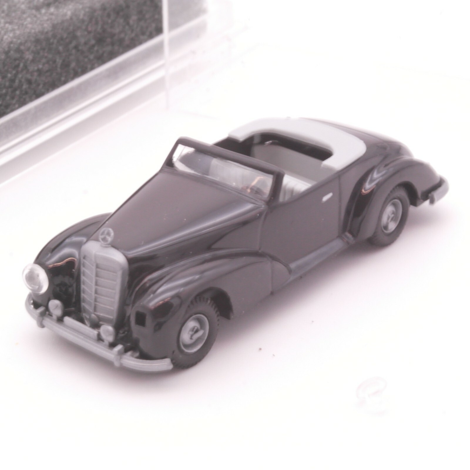 Praline 1:87 84200 B Mercedes Benz 300 S Oldtimer offen in OVP RT7404