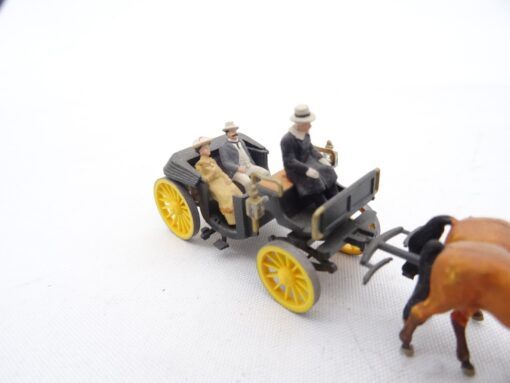 Preiser H0 Gespann / Kutsche mit Figuren RR1936 o. – Bild 4