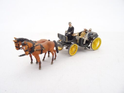 Preiser H0 Gespann / Kutsche mit Figuren RR1936 o.
