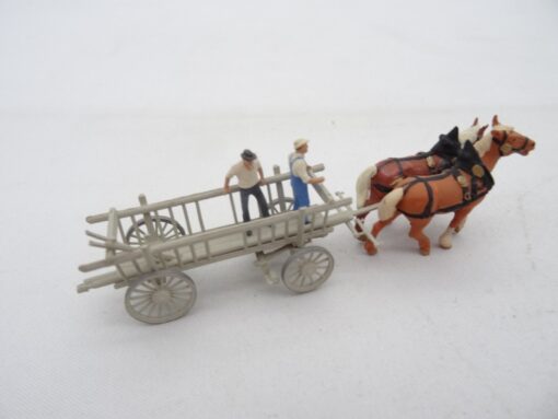 Preiser H0 Pferdegespann mit Anhänger + Figuren RR1701 o. – Bild 3