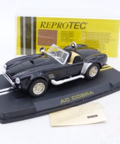 Reprotec 1:32 RT/1953 AC Cobra Road England in PC-Box EX8317