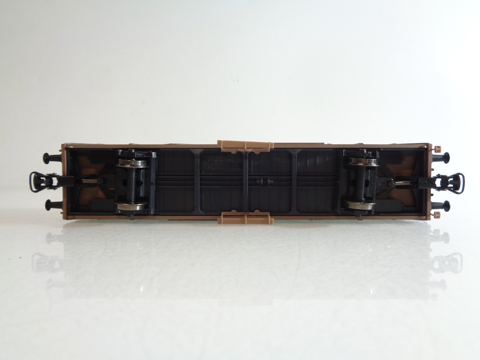 Rivarossi H0 HR6041 gedeckter Güterwagen Militär der DR BH1007 o. – Bild 4