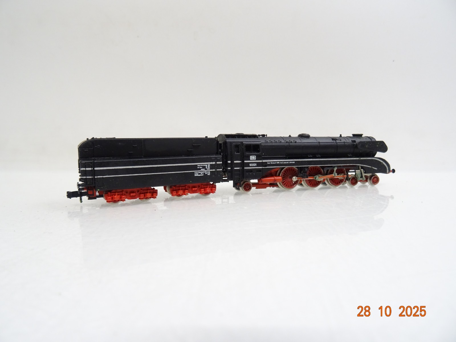 Rivarossi N 2193 Dampflok BR 10 001 Stromlinie der DB JL3844 o. – Bild 4