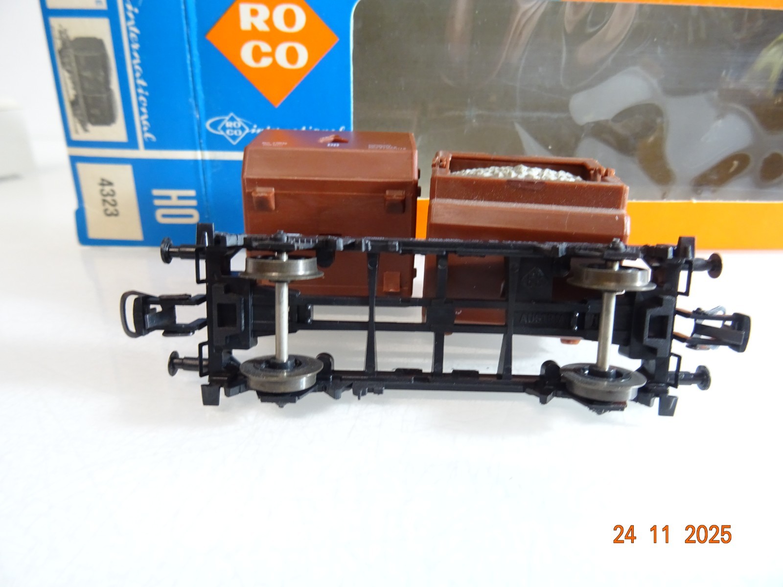 Roco H0 4323 Kübelwagen mit Ladung der DB in OVP RR4795 – Bild 4