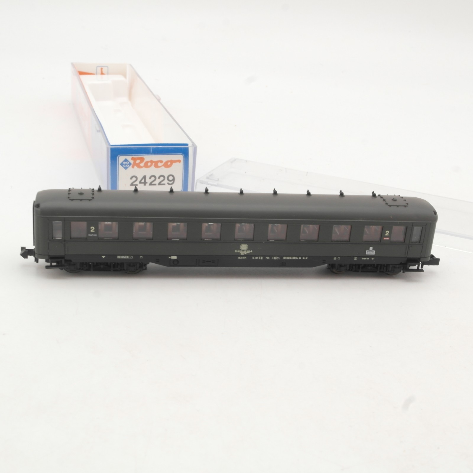 Roco N 24229 Personenwagen 2. Klasse der DB in OVP RR5743