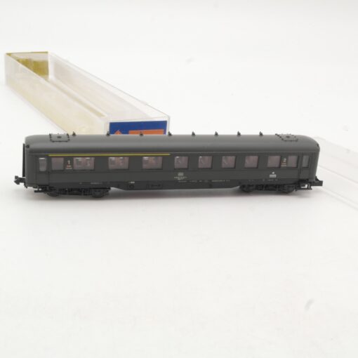 Roco N Schnellzug-Schürzenwagen 1./2. Klasse der DB in EVP RR505 – Bild 3