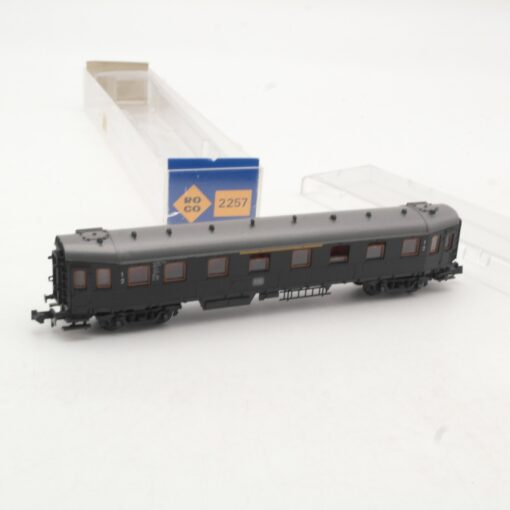 Roco N Schnellzugwagen Hechtwagen 1./2 .Klasse der DB in EVP RR507
