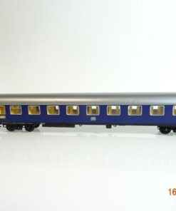 Trix Express H0 Personenwagen 1. Klasse der DB in EVP PR2738