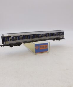 Trix N Personenwagen 2. Klasse 51 80 21-70 001-9 der DB in EVP RG1522