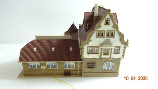Vollmer H0 29596 Hotel mit Getränkehandlung Anlagenrückbau siehe Foto CK7402 o. – Bild 4