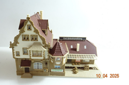 Vollmer H0 29596 Hotel mit Getränkehandlung Anlagenrückbau siehe Foto CK7402 o.