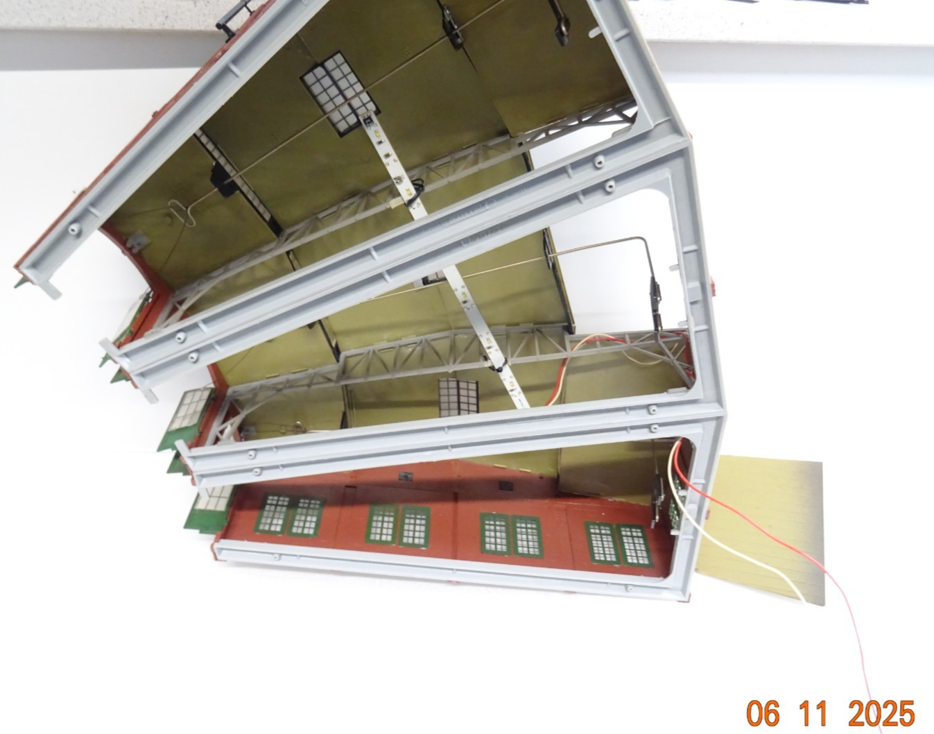 Vollmer H0 5754 Ringlokschuppen 3 ständig aus Anlagenrückbau s. Foto PK2043 o. – Bild 7