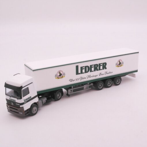 Albedo 1:87 Schnäppchen ! MB Actros Sattelzug Leder, siehe Bilder o. EA560