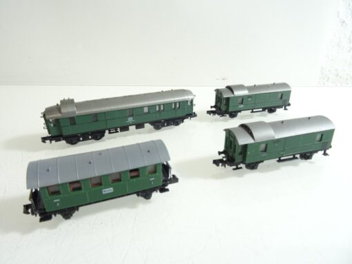 Arnold N Konvolut Personenwagen verschieden, siehe Bilder RR1006 o.