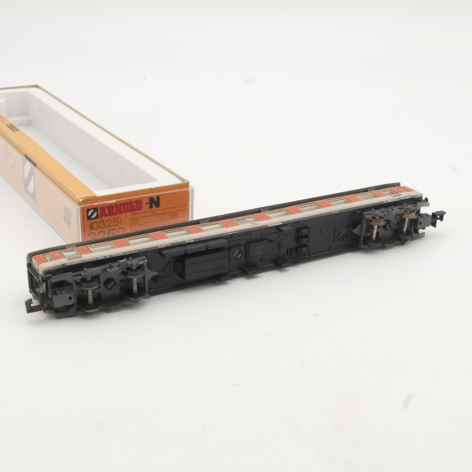 Arnold N Personenwagen 1. Klasse 51 80 19-80171-2 der DB in EVP QR7971 – Bild 4