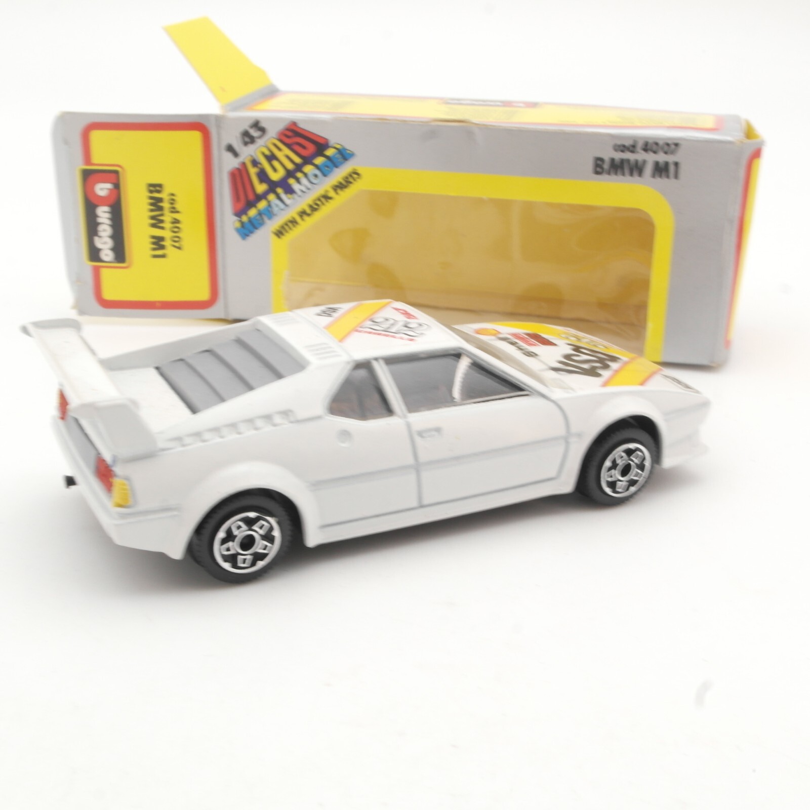 Bburago 1:43 4007 BMW M1 in OVP QR7353 – Bild 3