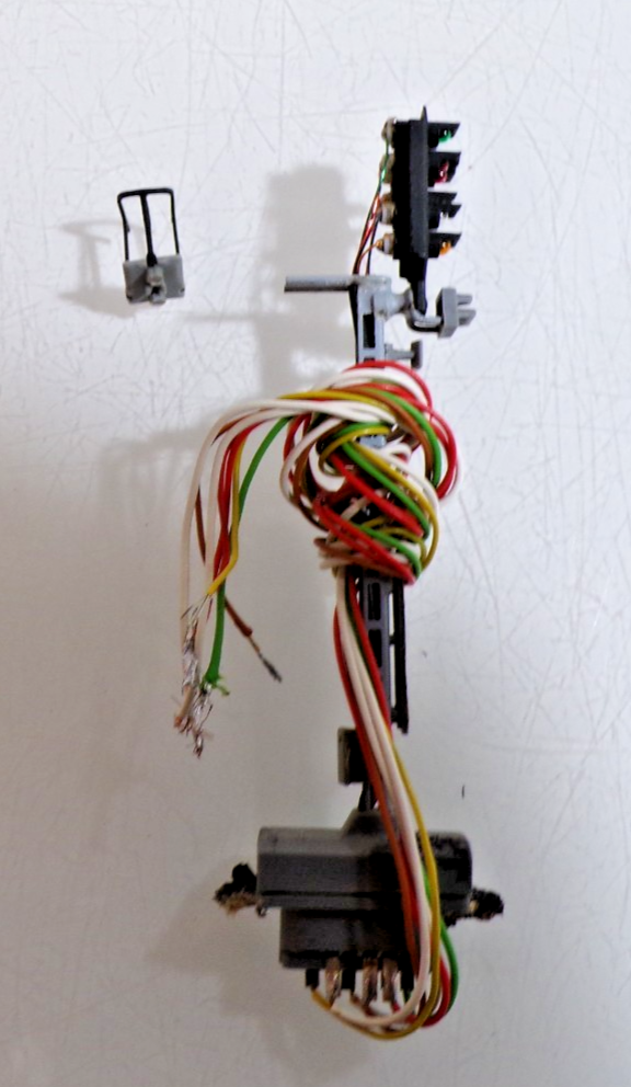 Brawa H0 8703 Lichtsignale mit Stecksockel siehe Foto PK3145 o.