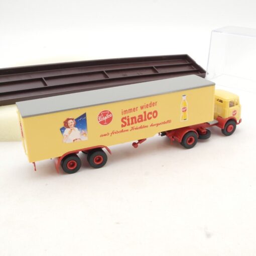 Brekina 1:87 48585 MB 338 Koffersattelzug Sinalco in OVP QR1194 – Bild 3